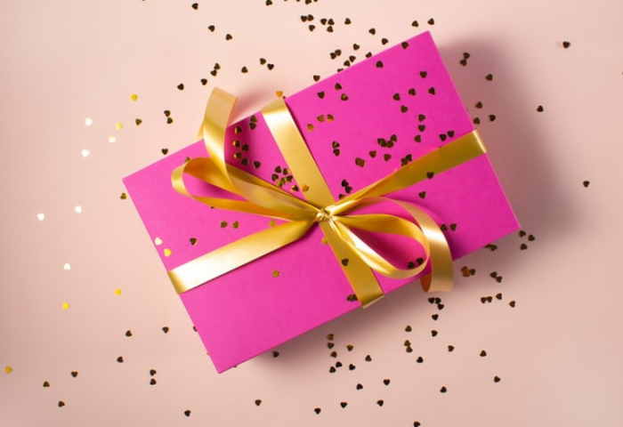 How to Buy Gifts That People Actually Want